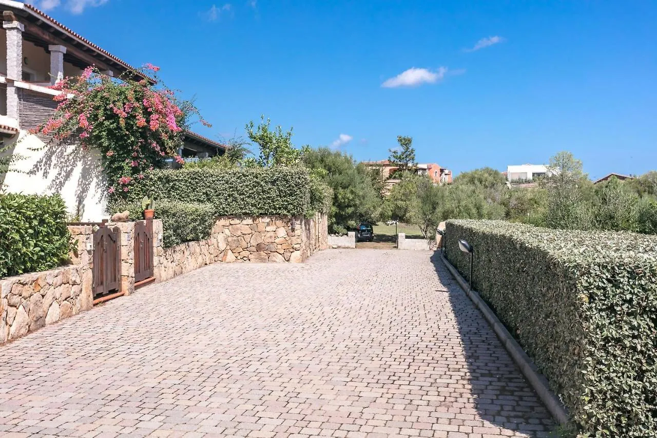Giardini Di Bados B3 Διαμέρισμα Όλμπια