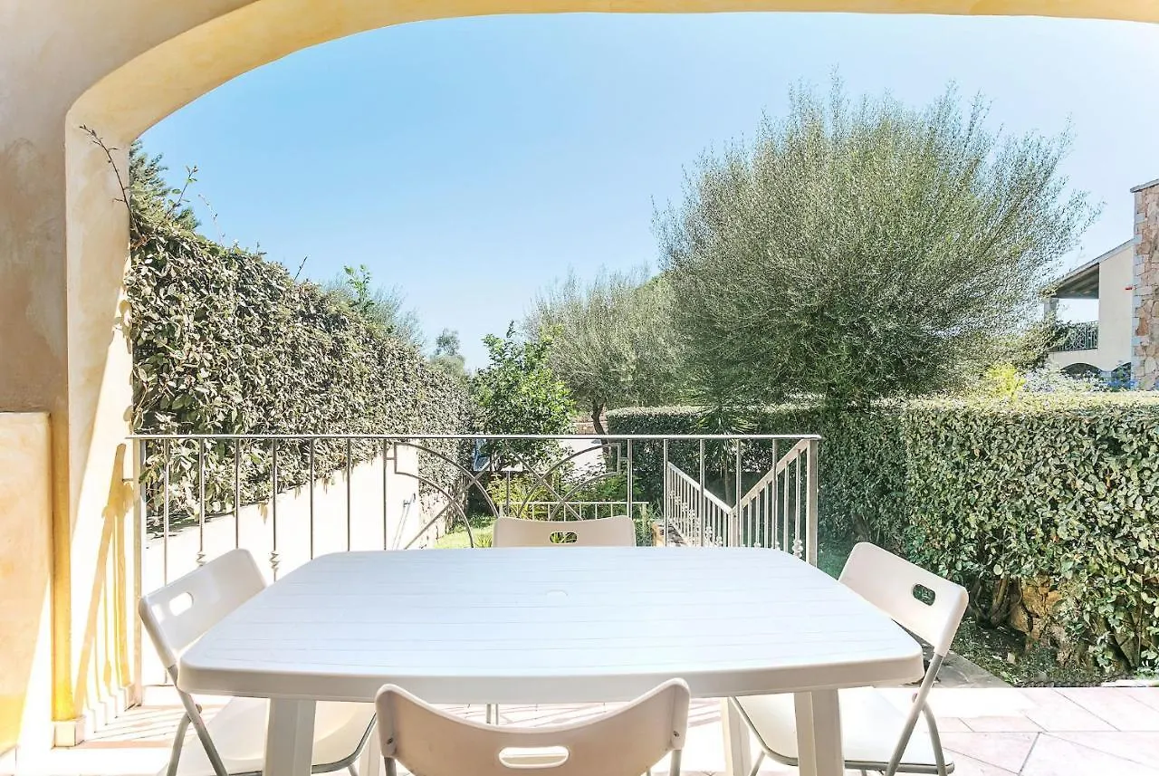 Giardini Di Bados B3 Διαμέρισμα Όλμπια